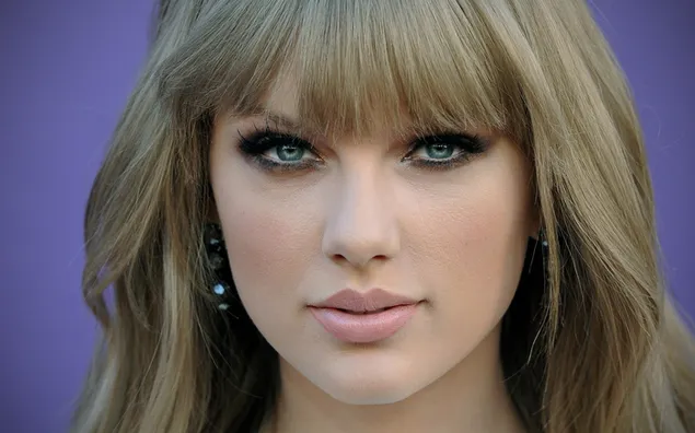 Taylor Swift hat Kristallaugen HD Hintergrundbild