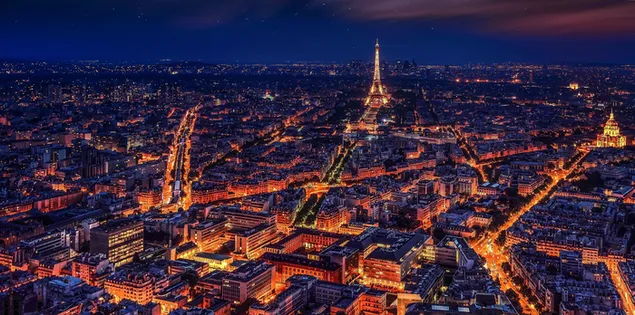 Tháp Eiffel Paris, Pháp