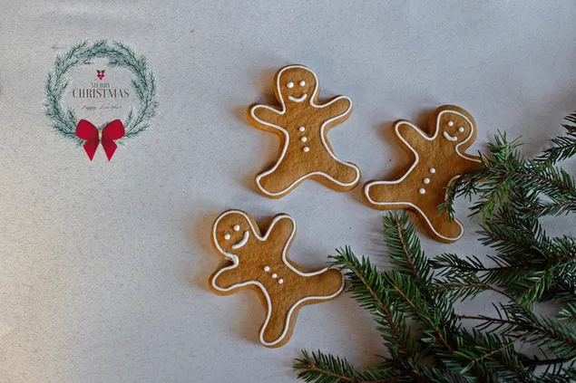 Three sweet Gingerbread men Christmas and New Year greetings  download