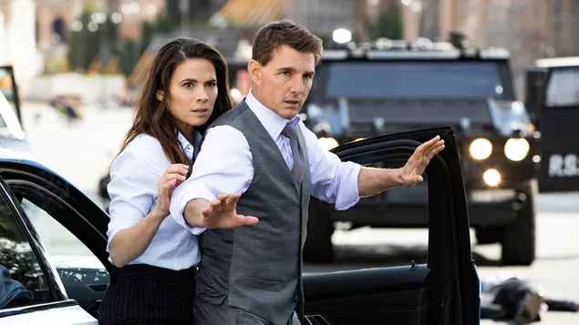 Hình nền Tom Cruise và Hayley Atwell trong Mission: Impossible Dead Reckoning Part One 4K