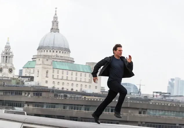 Tom Cruise Lafen 4K Tapeten