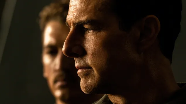 Top Gun: Maverick - Tom Cruise (Lt. Pete Mitchell) & Miles Teller (Bradley Bradshaw) 4K sfond