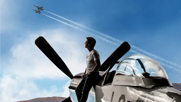 トップガン: マーベリック映画の新ビジュアル トム・クルーズと軍用機のシーン ダウンロード