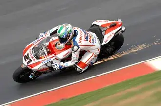 Tapeta Troy Bayliss a Ducati 1098 F08 HD