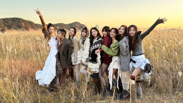 Semua anggota TWICE | Pemotretan Video Musik 'I Got You' 4K wallpaper