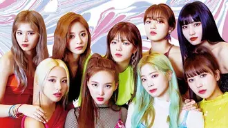 Шпалери Учасники Twice (K-Pop Band) у MV «Fancy You» (альбом) Shoot 4K