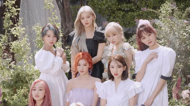 Anggota Twice (K-Pop Band) dalam Pemotretan 'More & More' [2020] 4K wallpaper