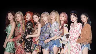 Шпалери Учасники Twice [K-Pop Band] у MV «More & More» [2020] Зйомка 4K