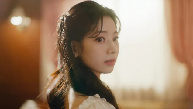 Snemanje albuma Dahyun skupine TWICE - Moonlight Sunrise 4K ozadje