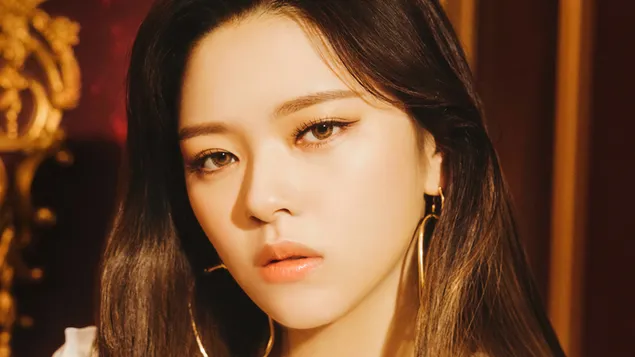 TWICE's Jeongyeon am 'Perfect World' MV Shoot (2021) 4K Tapeten