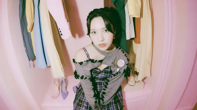 مينا من TWICE في جلسة تصوير MV لـ The Feels 4K خلفية