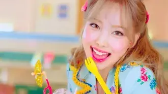 Nayeon de TWICE en I'm Nayeon [Álbum en solitario] Sesión de fotos 4K fondo de pantalla