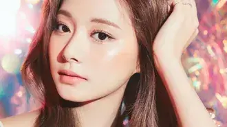 Шпалери Цзуйю з TWICE на зйомці MV «Без алкоголю» (2021) 4K