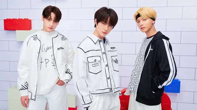 Huening Kai ve Taehyun ile TXT Beomgyu - Blue Hour MV Çekimi (Minisode1: Blue Hour Albümü) 4K duvar kağıdı