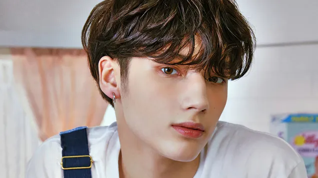 TXT 'Huening Kai' در Blue Hour MV Shoot (Minisode1: آلبوم Blue Hour) کاغذدیواری  4K