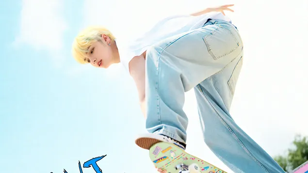 txt hyuningkai - loser=lover mv shoot - the chaos chapter - freeze album (fight or escape ver.) daunrodeu