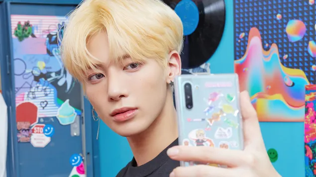 txt taehyun - blue hour m/v shoot (minisode1 : blue hour | albwm) brgyry khnyd