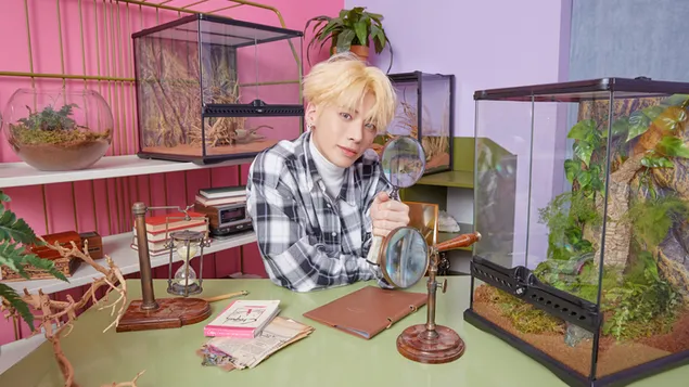 blue hour mv cekiminde txt 'taehyun' (minisode1 : blue hour albumu) indir