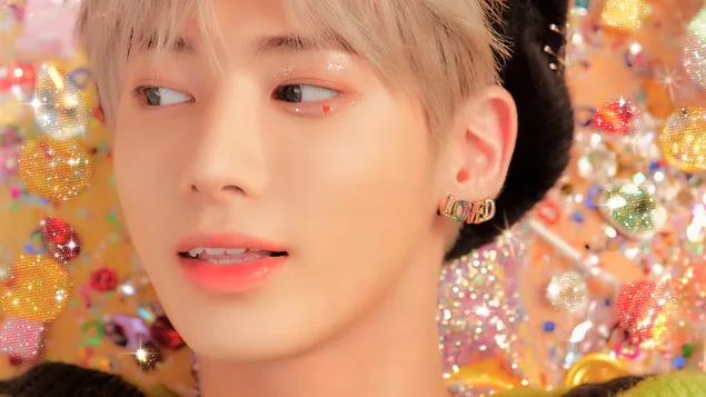 Metin Taehyun | Kaybeden=Aşık MV Çekimi | Kaos Bölümü: Albümü Dondur (Fight or Escape Ver.) 4K duvar kağıdı