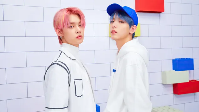 Taustakuva TXT Yeonjun Soobinin kanssa - Blue Hour M/V Shoot 4K