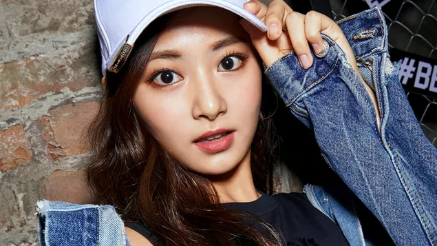 Tapeta Tzuyu (Chou Tzu-Yu) z TWICE (K-pop Band) 4K