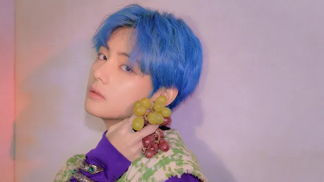 v [kim tae-hyung] in ''map of the soul: persona'' shoot da bts (bangtan boys) scarica