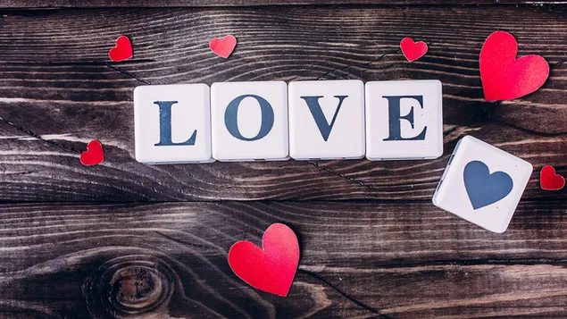 Valentijnsdag - liefdesblokken met hartuitsparingen