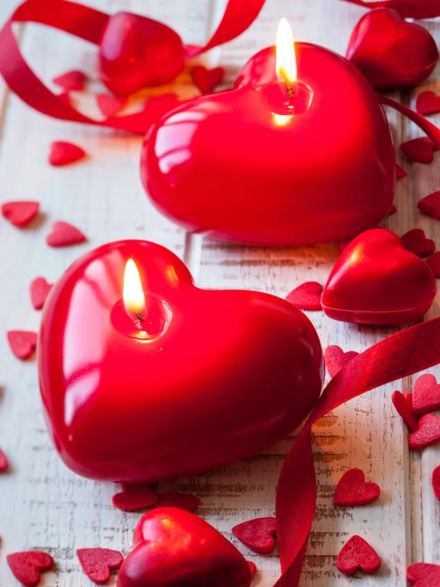 Valentijnsdag - rode kaarsen decoraties