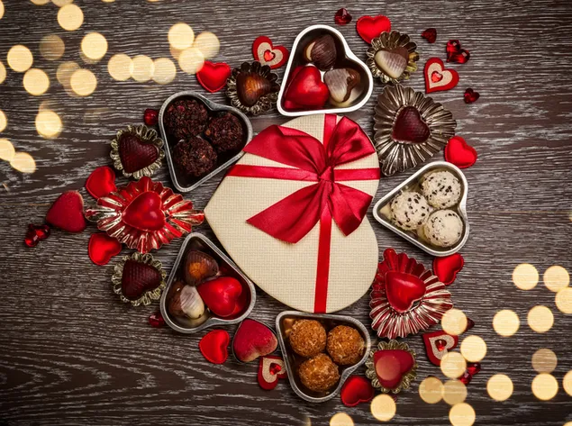 Día de San Valentín - decoración de regalos y chocolates 2K fondo de pantalla