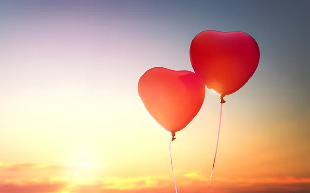 Día de San Valentín - Globos de corazón en el cielo