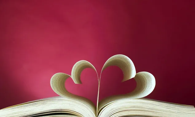 Hình nền Ngày lễ tình nhân - cuốn sách trái tim 4K
