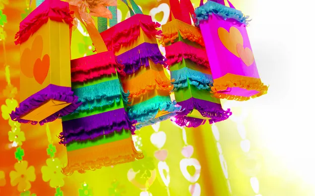 Hình nền Ngày lễ tình nhân - hộp trái tim 4K