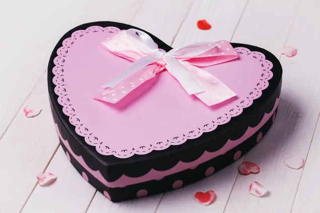 Valentine's Day Heart-Shaped Love Cake download