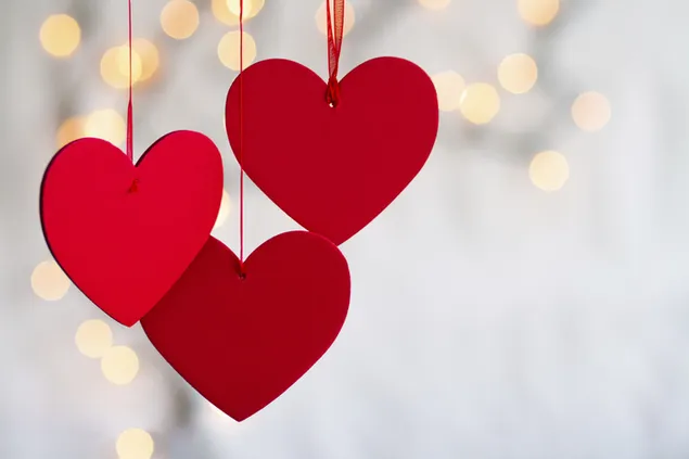 Valentinsdag - hjerter hængende og bokeh lys download
