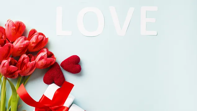 Hari Valentine - tulip merah dan hadiah 2K kertas dinding