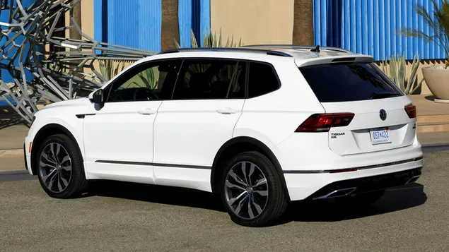 Volkswagen Tiguan R-Line 2018 01 download