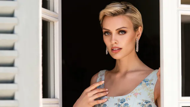 روز والیس | مجله عربی مودا شلیک کنید کاغذدیواری  4K