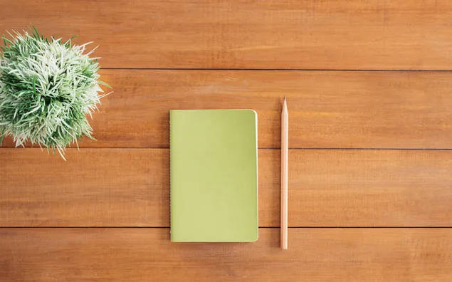 biale notatki obok olowka na brazowej drewnianej powierzchni, tlo pobierz