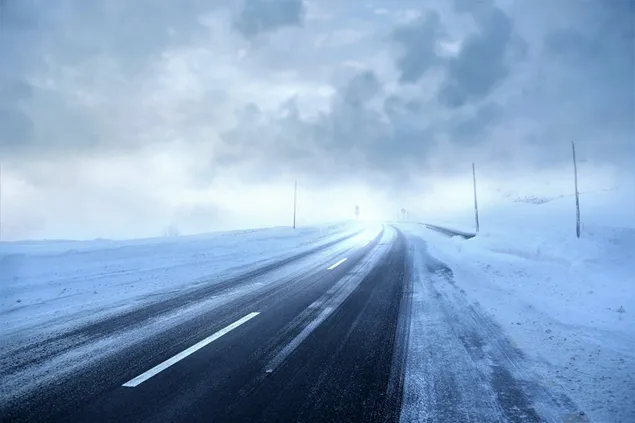 道路の冬の嵐 ダウンロード