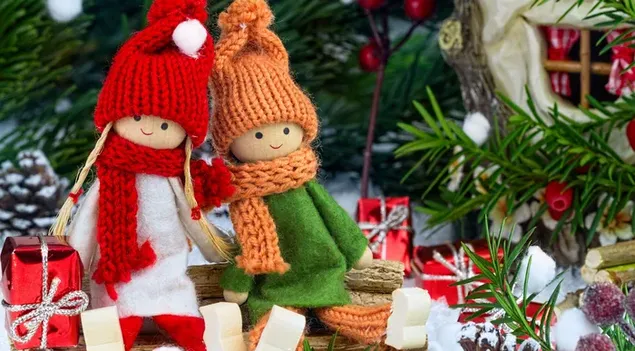 karácsonyi babák 2K háttérkép