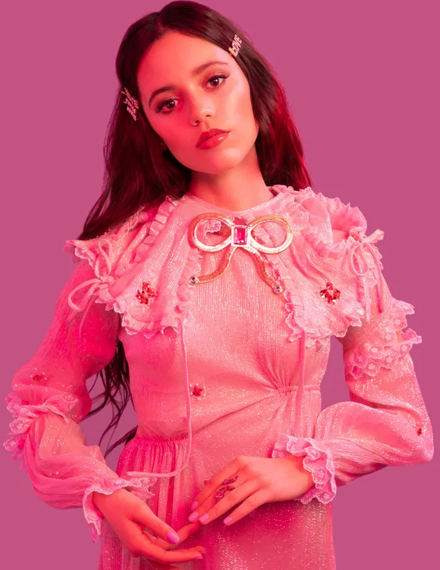 La joven y hermosa actriz Jenna Ortega con cabello largo descargar